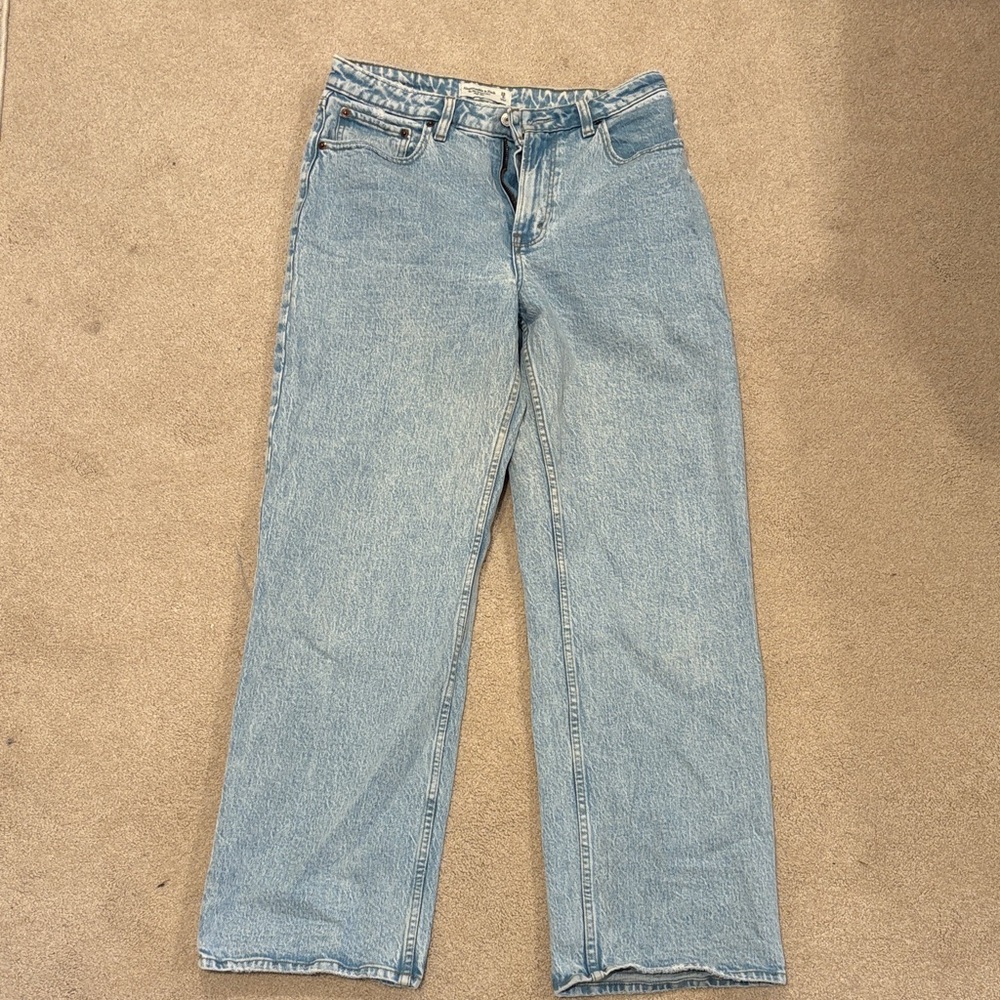 Abercrombie & Fitch Curve Love 90’s Relaxed Jean